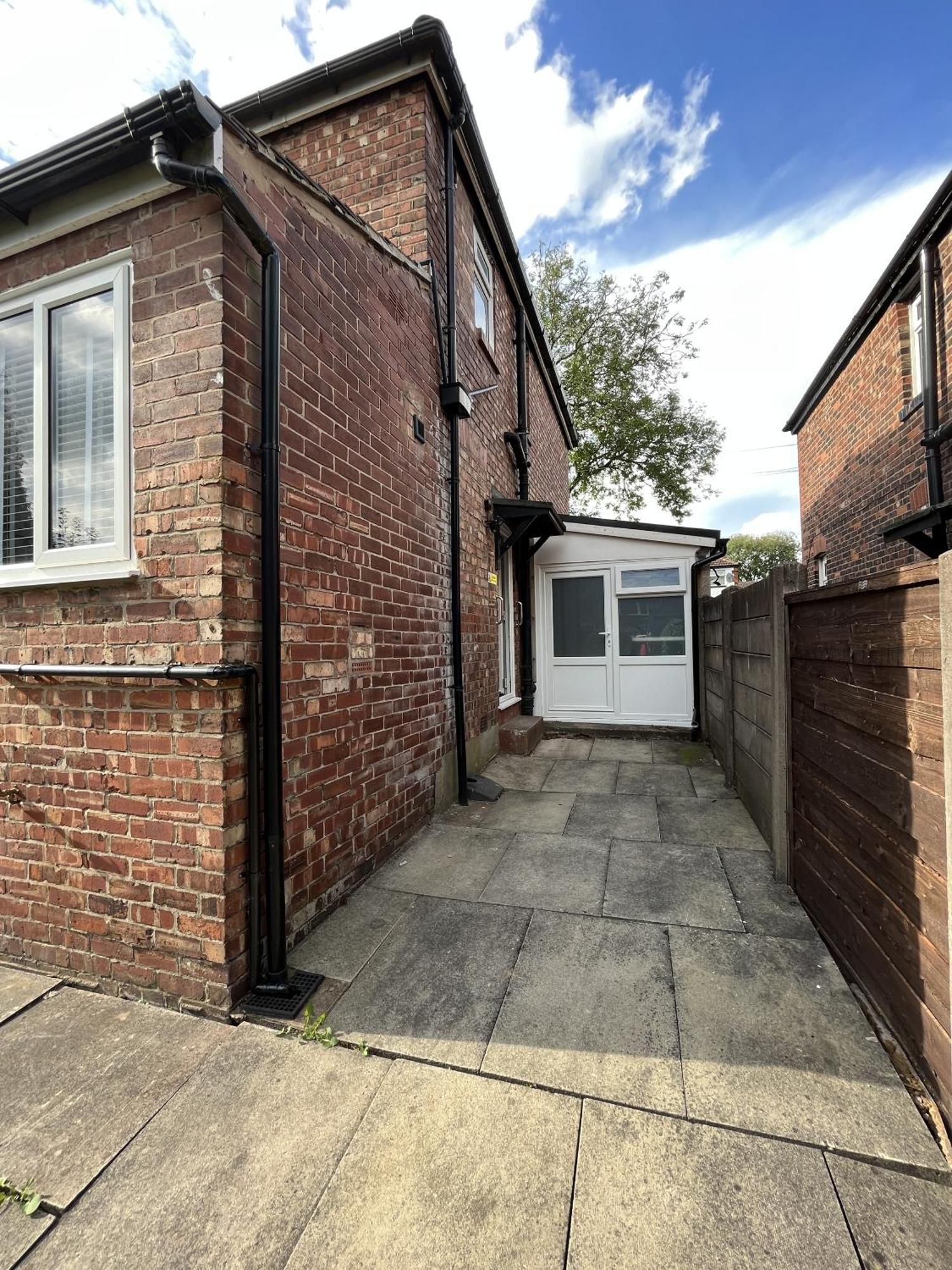 Modern 3-Bed Stay-Away-Home Sleeps 6 Nr Manchester Exterior foto