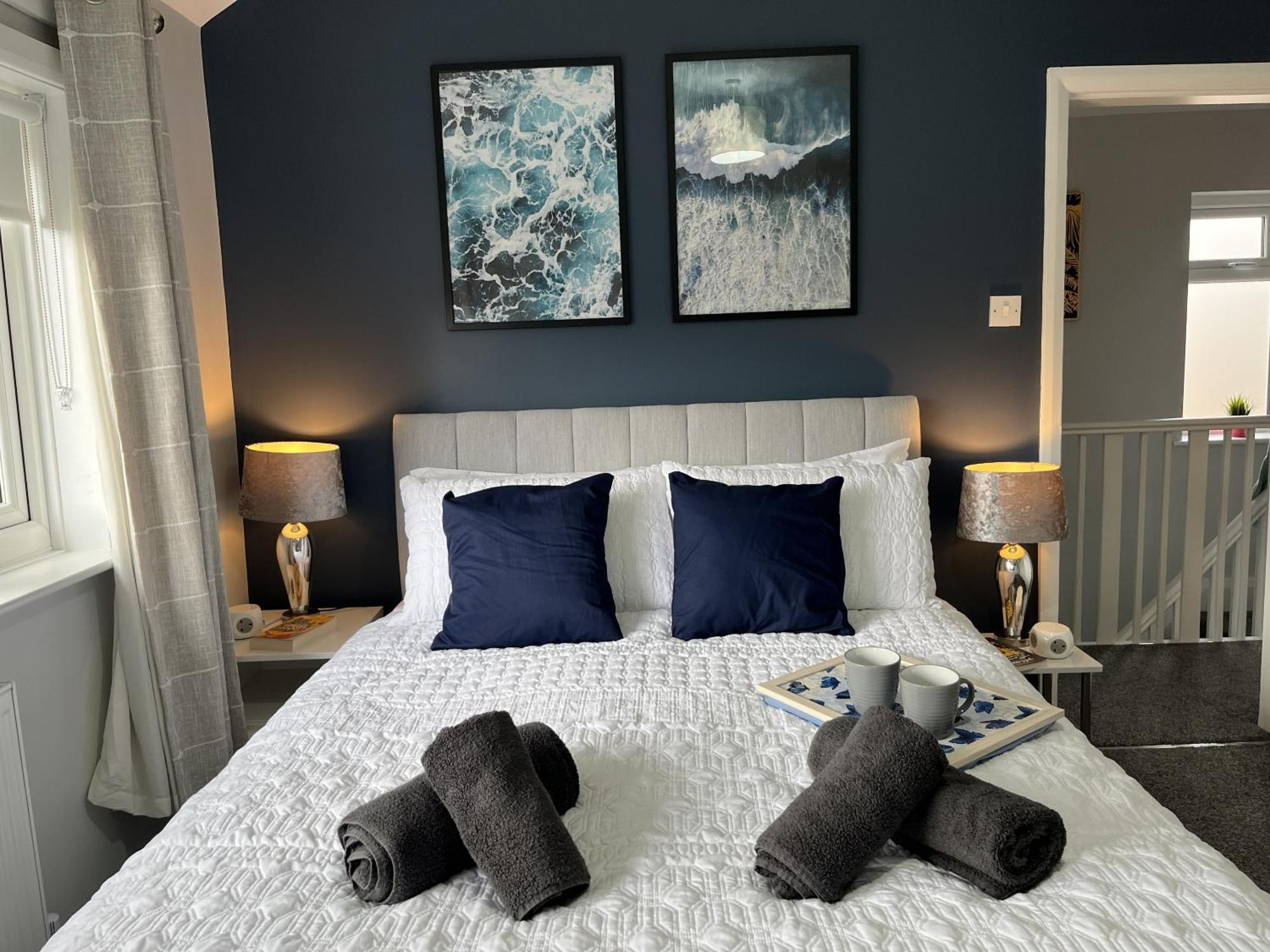 Modern 3-Bed Stay-Away-Home Sleeps 6 Nr Manchester Exterior foto